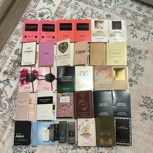 32 fragrance samples! Assorted brands